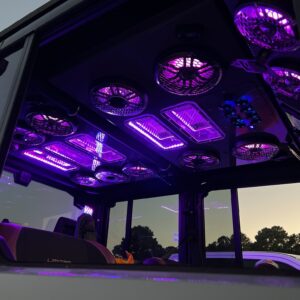 CanAm Defender Max 8" Roof